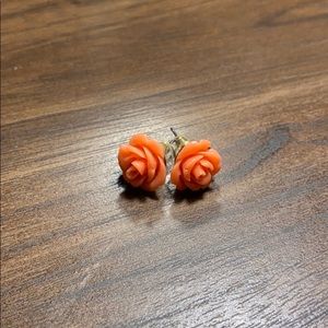 Rose bud post earrings